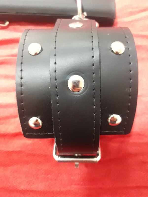 cepo premium 2 Inmovilizador Cepo de 2 posiciones (50 o 70 cm) - Cuero genuino Reforzado - Imagen 3